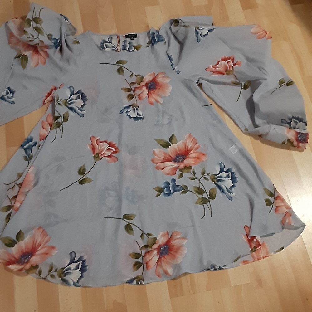 Party floral mini  plus dress
